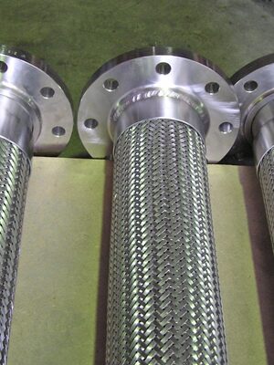 Stainless steel flexible hose for industrial fluid, gas, steam, and chemical transfer applications