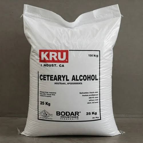 Cetyl Stearyl Alcohol waxy flakes by NOKS Industrial Systems